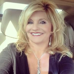 Meet your Posher, Renee johnson